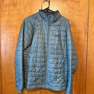 Nano puff Patagonia deep teal color